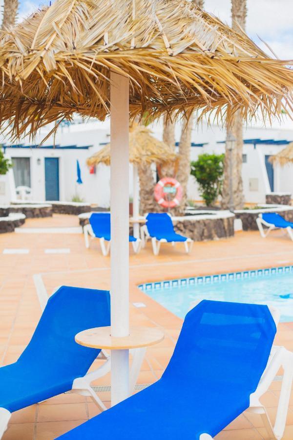 Mar Azul Playa Aparthotel Puerto del Carmen  Buitenkant foto
