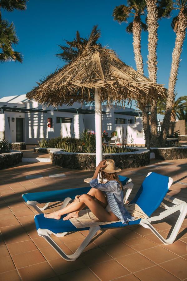 Mar Azul Playa Aparthotel Puerto del Carmen  Buitenkant foto