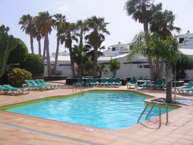 Mar Azul Playa Aparthotel Puerto del Carmen  Buitenkant foto